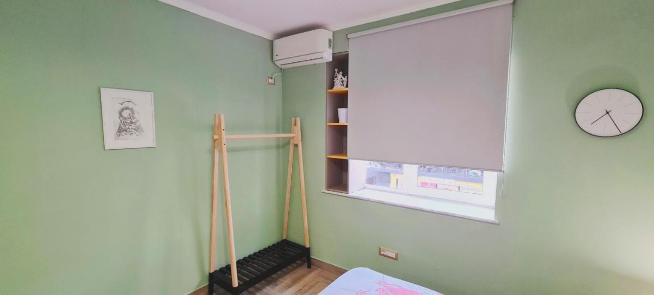 2V1 - Sheshi Willson Apartment Tirana Bagian luar foto